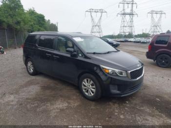  Salvage Kia Sedona