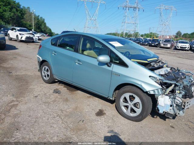  Salvage Toyota Prius