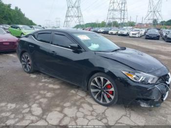  Salvage Nissan Maxima