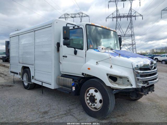 Salvage Hino 258 268