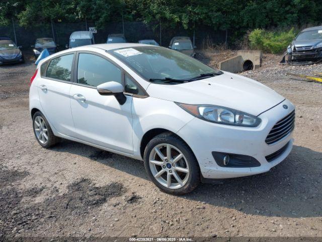  Salvage Ford Fiesta