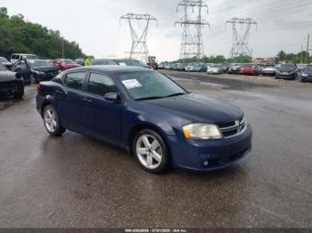  Salvage Dodge Avenger