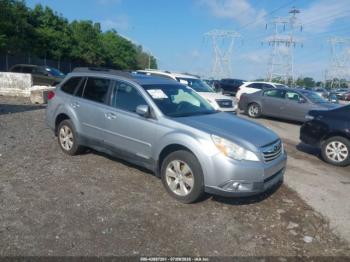  Salvage Subaru Outback