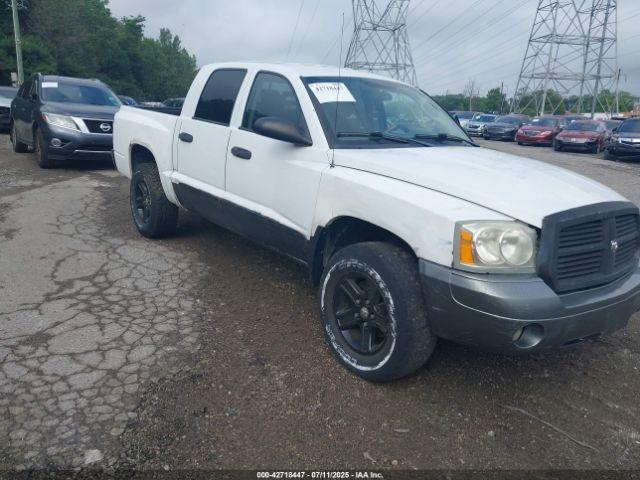  Salvage Dodge Dakota