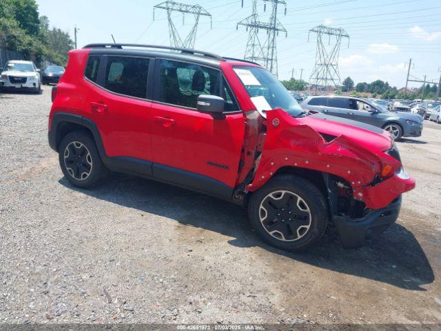  Salvage Jeep Renegade