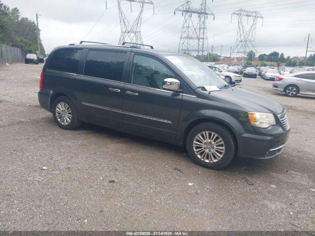  Salvage Chrysler Town & Country