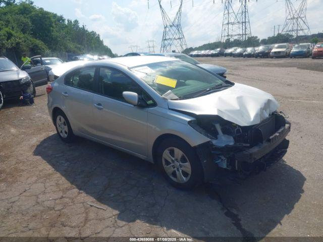  Salvage Kia Forte