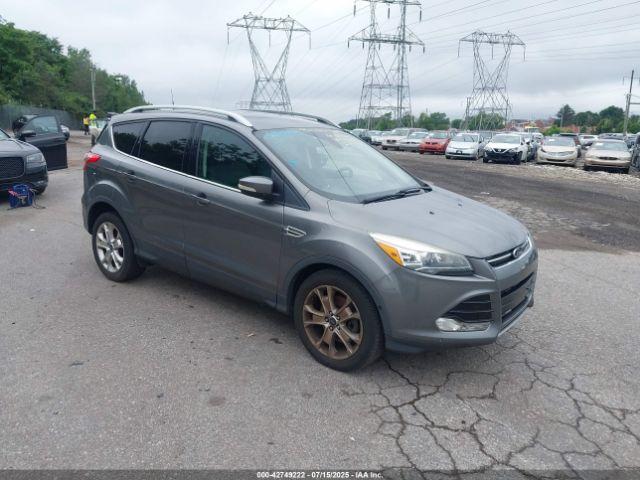  Salvage Ford Escape