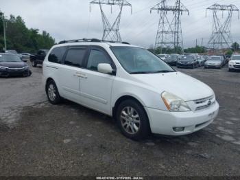 Salvage Kia Sedona