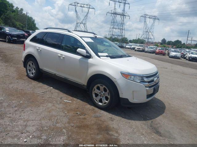  Salvage Ford Edge