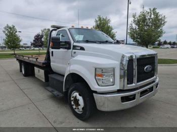  Salvage Ford F-650 Gas
