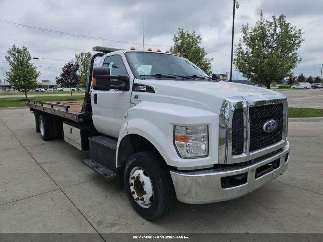  Salvage Ford F-650 Gas