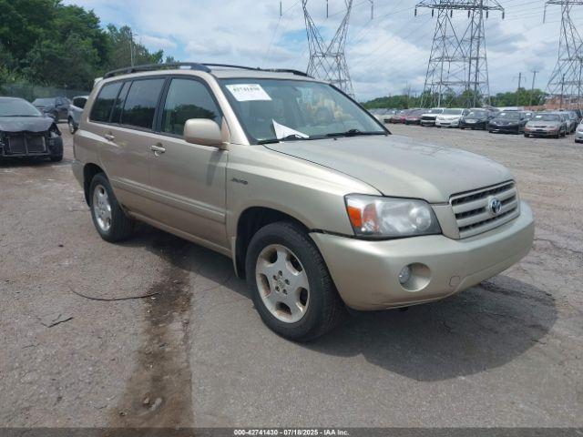  Salvage Toyota Highlander