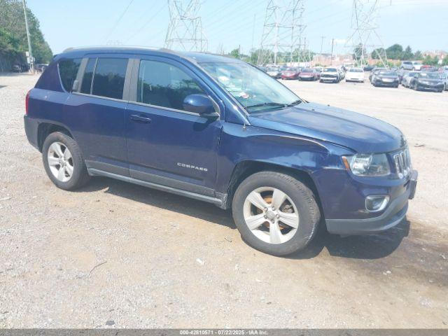  Salvage Jeep Compass