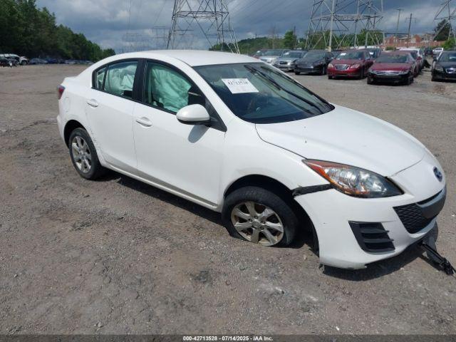  Salvage Mazda Mazda3