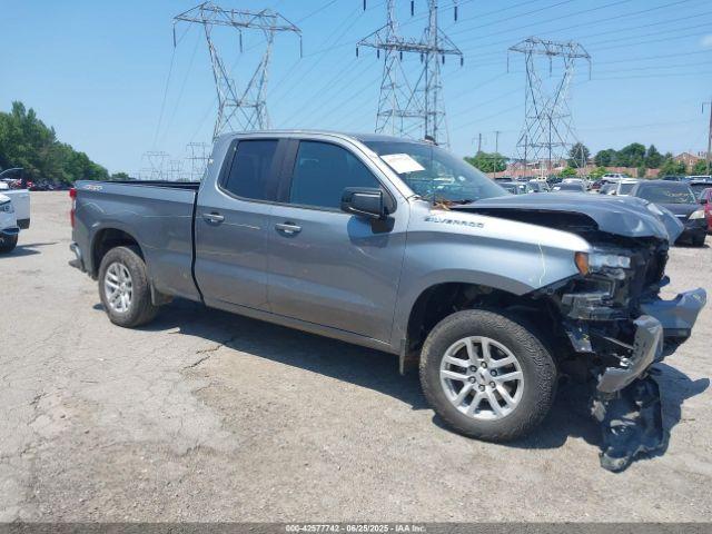 Salvage Chevrolet Silverado 1500