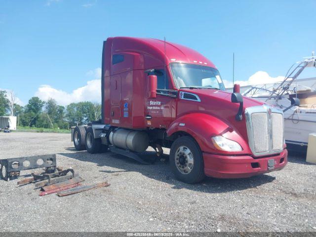  Salvage Kenworth T680