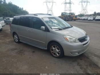  Salvage Toyota Sienna
