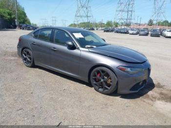  Salvage Alfa Romeo Giulia