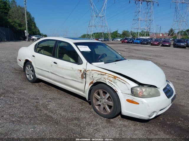  Salvage Nissan Maxima