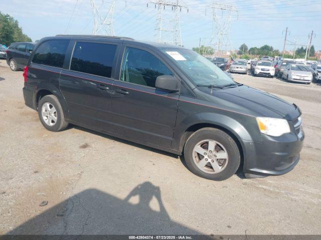  Salvage Dodge Grand Caravan
