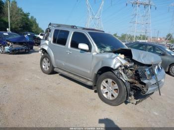  Salvage Nissan Pathfinder