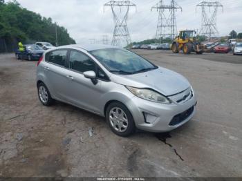  Salvage Ford Fiesta