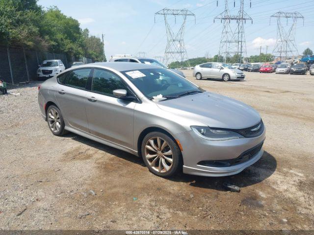  Salvage Chrysler 200