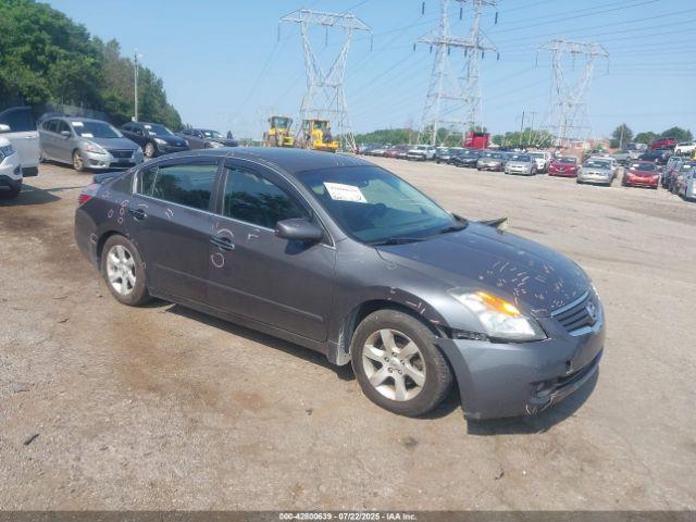  Salvage Nissan Altima