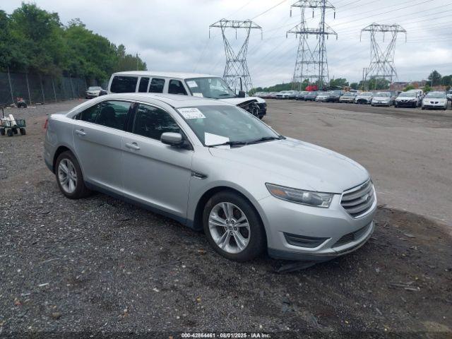  Salvage Ford Taurus
