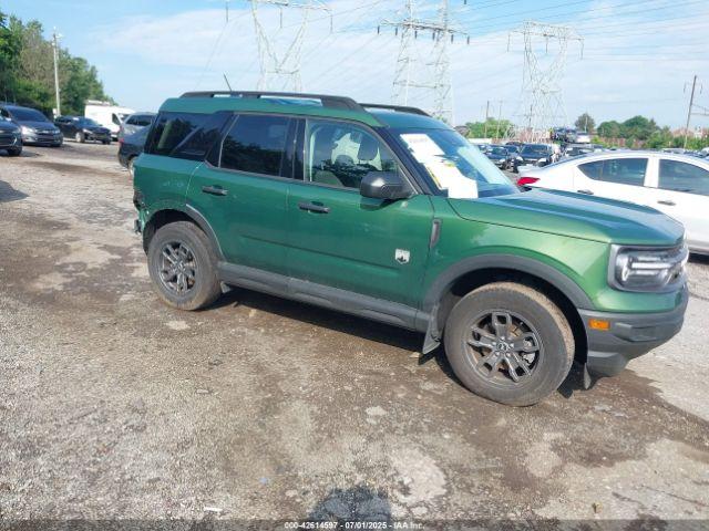  Salvage Ford Bronco