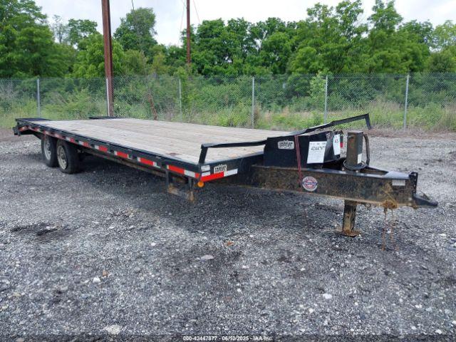  Salvage Quality Trailer
