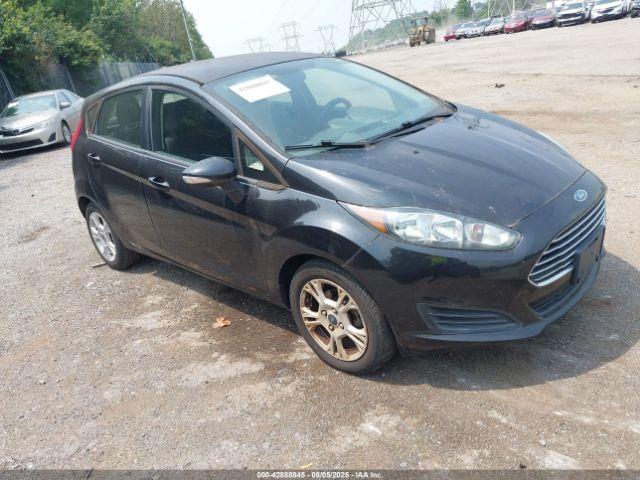  Salvage Ford Fiesta