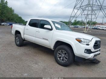  Salvage Toyota Tacoma