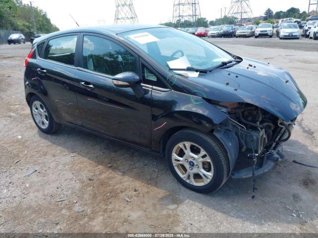 Salvage Ford Fiesta