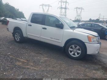  Salvage Nissan Titan