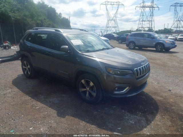  Salvage Jeep Cherokee