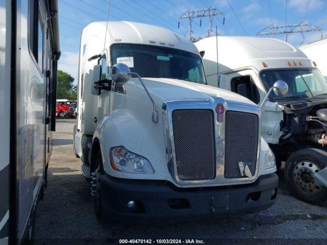  Salvage Kenworth T680