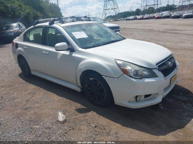  Salvage Subaru Legacy