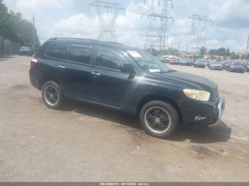  Salvage Toyota Highlander