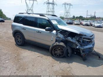  Salvage Ford Bronco