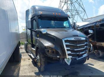  Salvage Freightliner New Cascadia 126