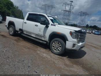  Salvage General Motors Sierra 2500HD