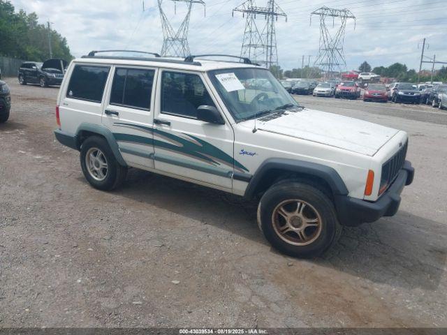  Salvage Jeep Cherokee