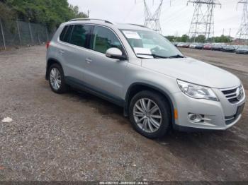  Salvage Volkswagen Tiguan