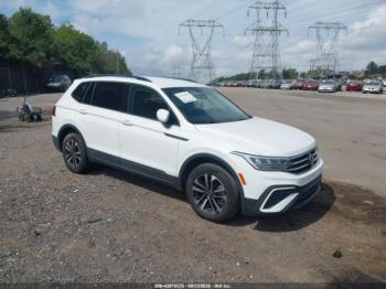  Salvage Volkswagen Tiguan