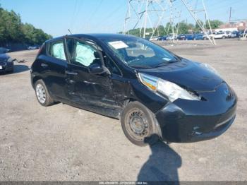  Salvage Nissan LEAF