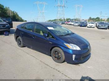  Salvage Toyota Prius