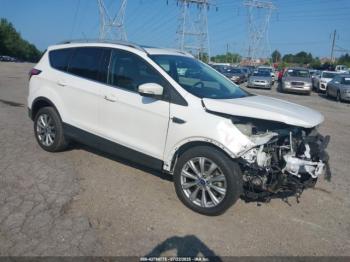  Salvage Ford Escape