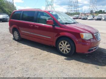  Salvage Chrysler Town & Country